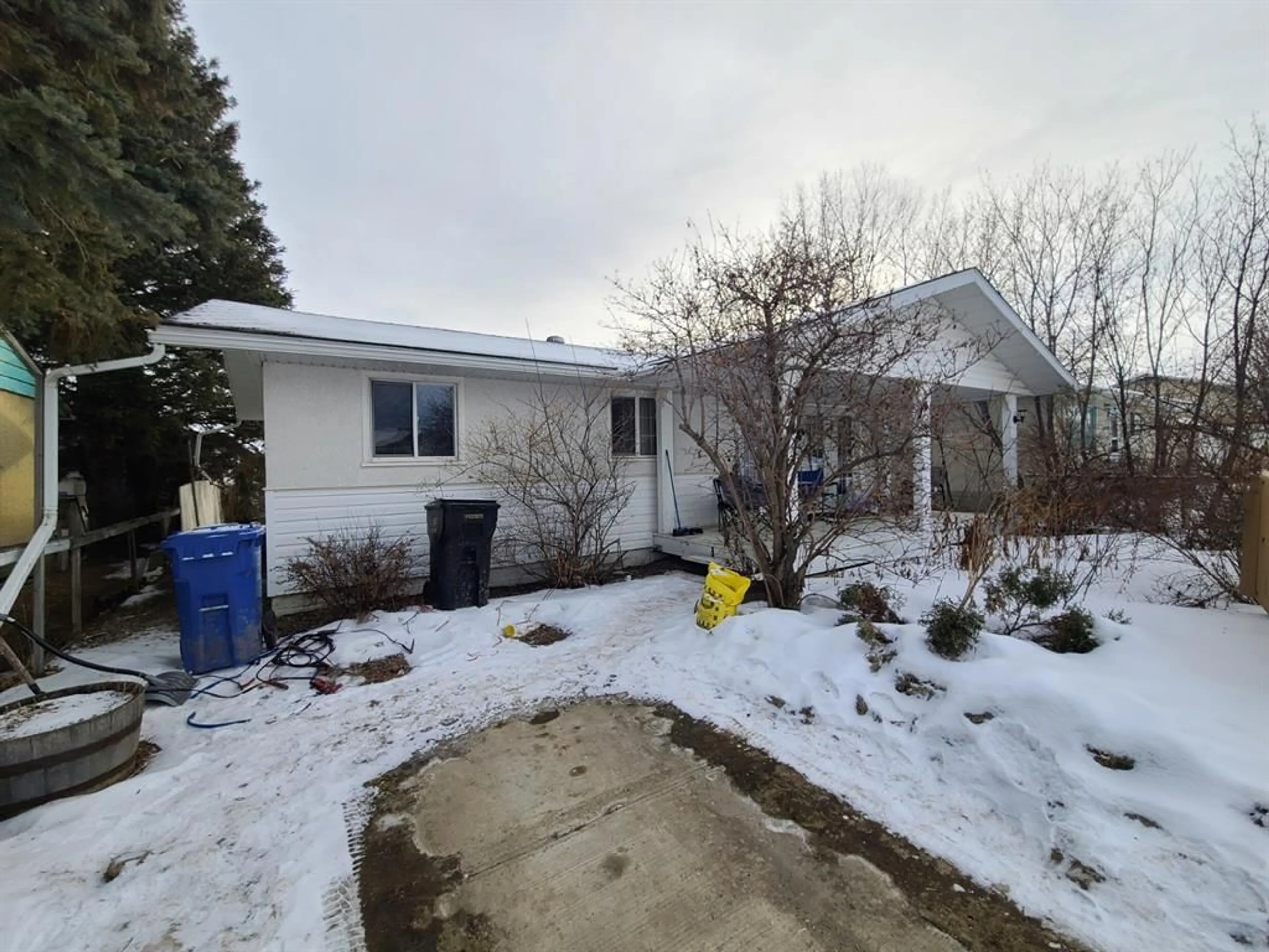 pillar/IMG-A2347077_1.jpg