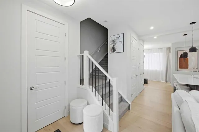 7 Lambeau Lane, Airdrie 5