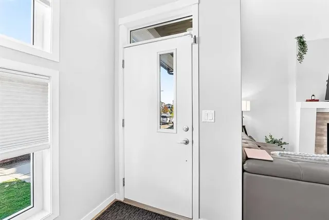 528 Belmont Heath, Calgary 3