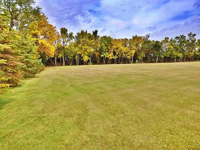 45070 514 Township, Rural Vermilion River, County of 5