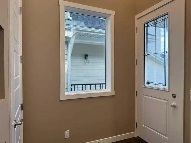120 sunrise Heath, Cochrane 3