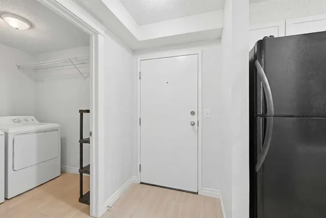 5555 Falsbridge Dr #111, Calgary 5