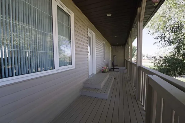 614 3 St, Grassy Lake 3