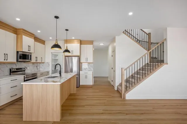 150 Lakewood Cres, Strathmore 3