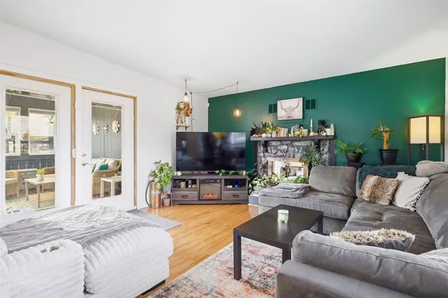 5141 43 St, Olds 5