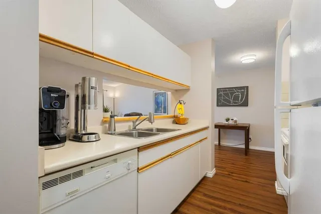33 Arbour Grove Close #413, Calgary 4