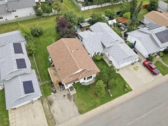 10613 91A St, Grande Prairie 4