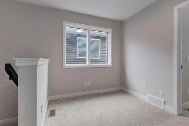823 Sora Blvd, Calgary 5