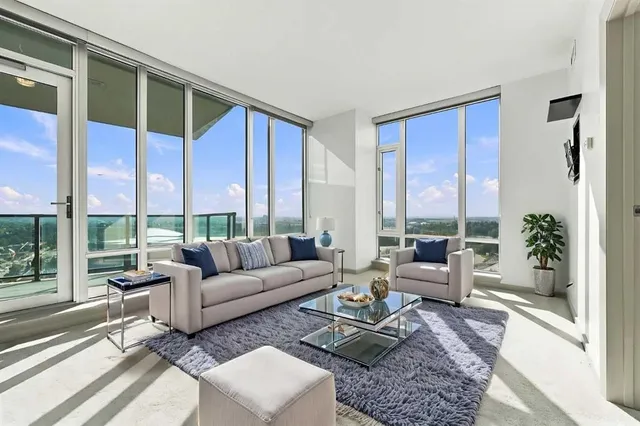 210 15 Ave #2106, Calgary 2