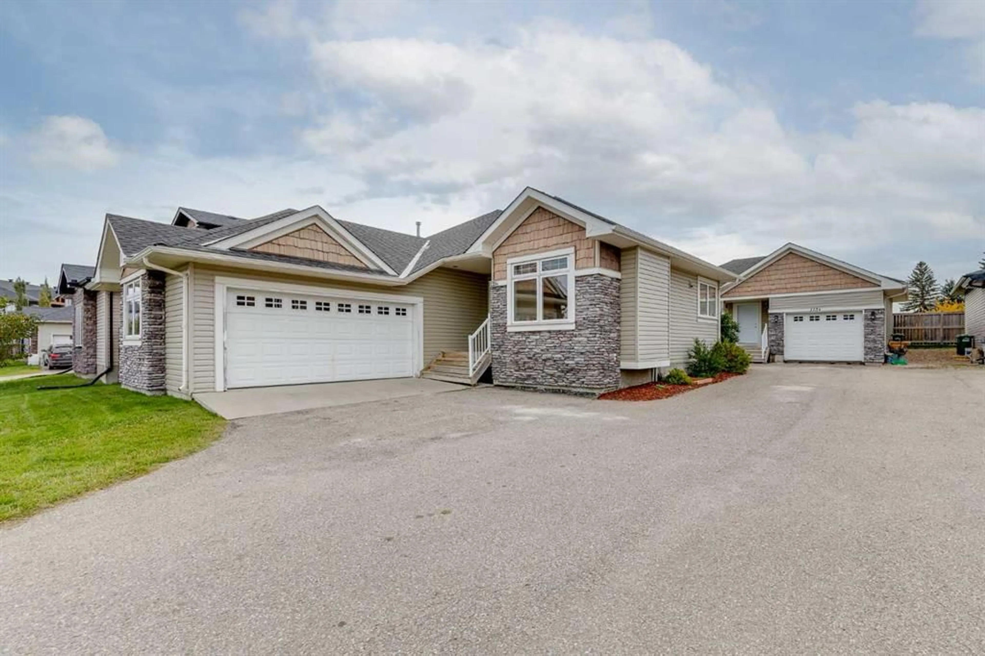 pillar/IMG-A2347301_1.jpg