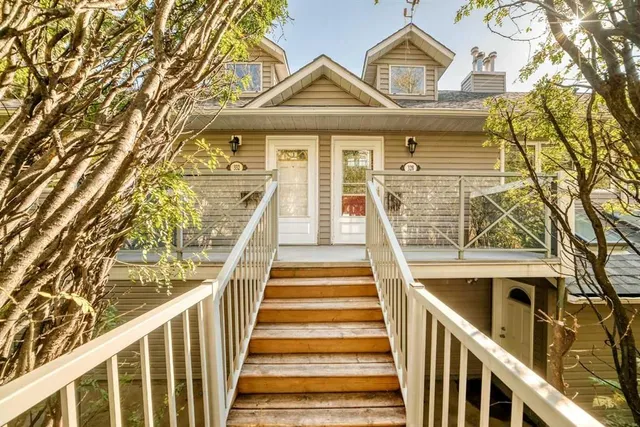 328 3 St, Calgary 5