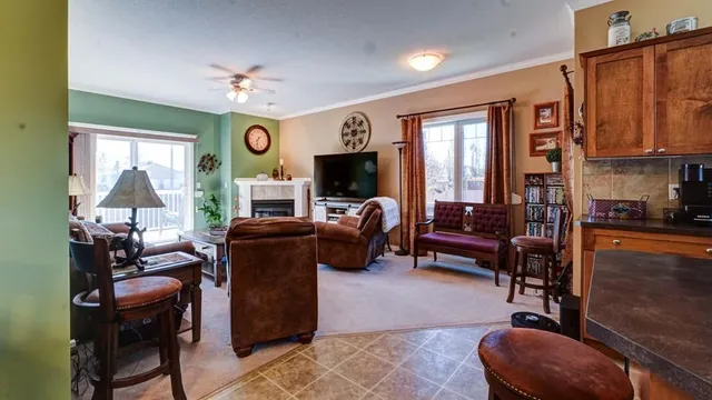 405 46 Ave, Claresholm 5