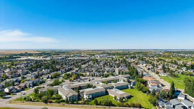 259 Gateway Manor S, Lethbridge 4