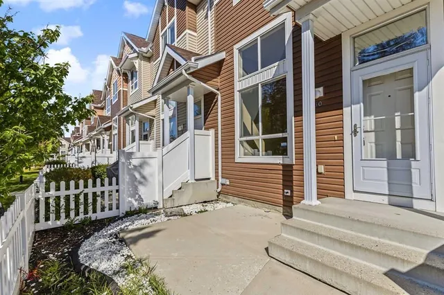 10 Tuscany Crt, Calgary 3