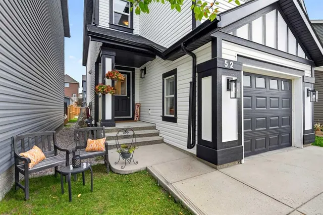 52 Evansborough Way, Calgary 3