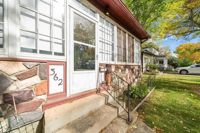 362 7 St, Medicine Hat 2