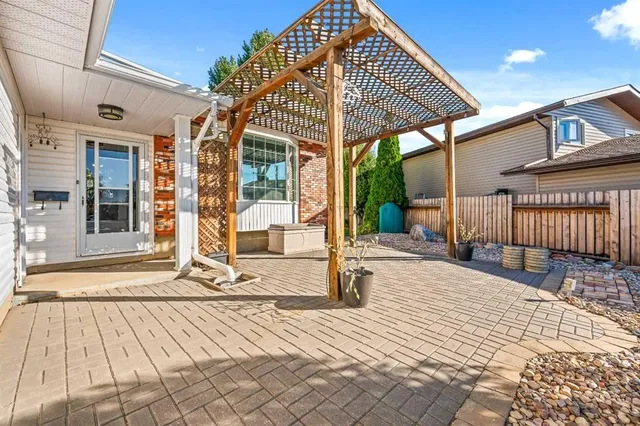 4019 58 Avenue Close, Lloydminster 5