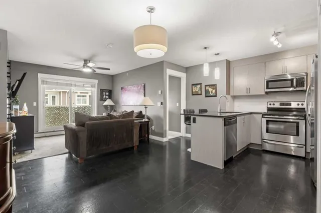 240 Skyview Ranch Rd #1406, Calgary 5