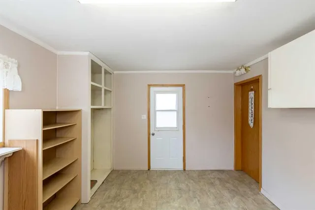 4108 49A Ave, Innisfail 5