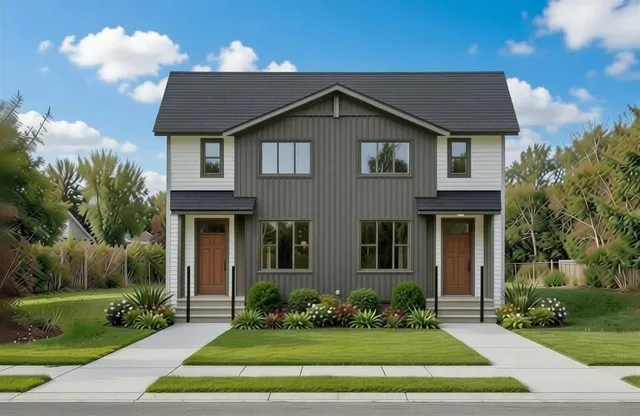 975 Edgefield Ave, Strathmore