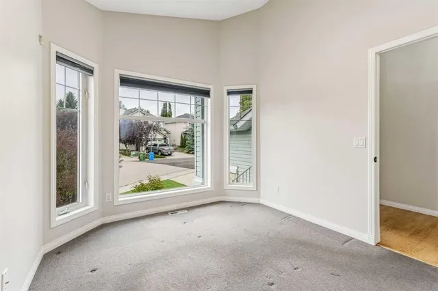 134 Valley Glen Hts, Calgary 5