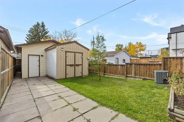 6419B 33 Ave, Calgary 5