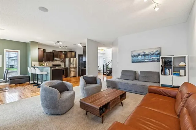 86 Cresthaven View, Calgary 4