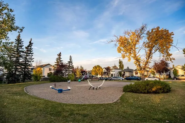 132 San Diego Green, Calgary 4