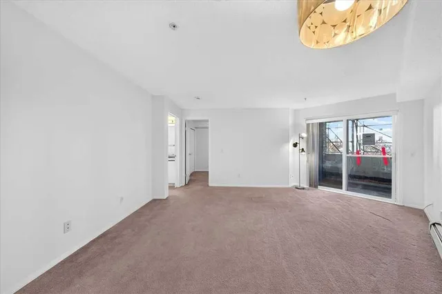 8810 Royal Birch Blvd #1210, Calgary 3