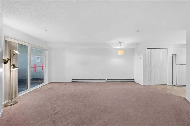 8810 Royal Birch Blvd #1210, Calgary 4