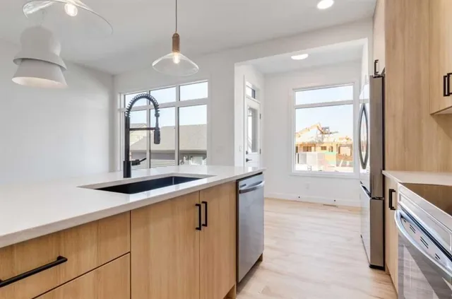 819 Sora Blvd, Calgary 2
