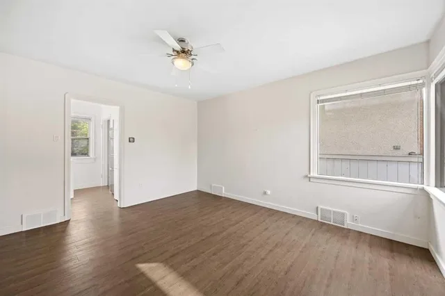 221 26 Ave, Calgary 5