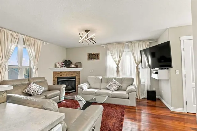 236 Paris Cres, Fort McMurray 5
