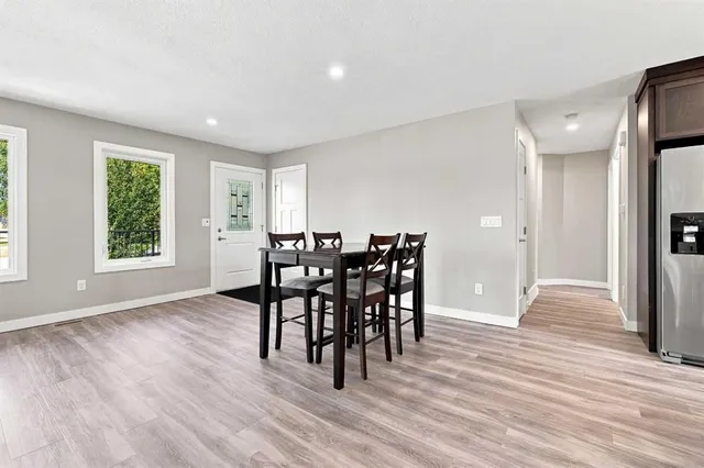3237 55 Ave, Red Deer 3