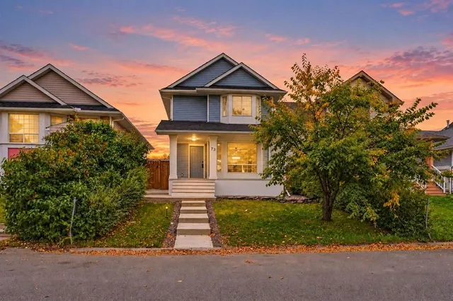 73 Martinridge Cres, Calgary 2