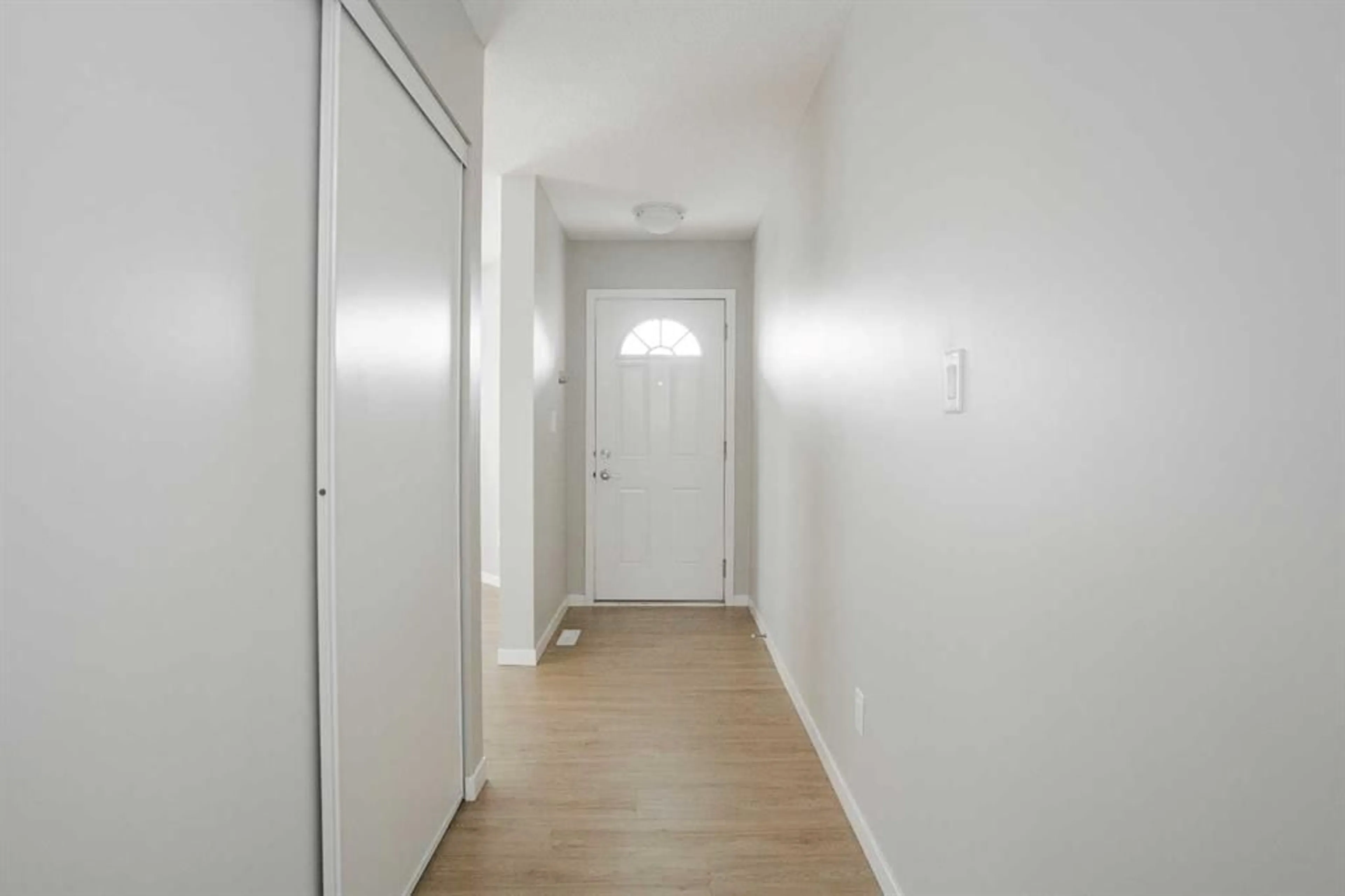 pillar/IMG-A2348456_4.jpg