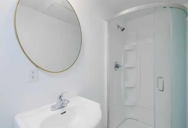 10948 75 Ave, Edmonton 3
