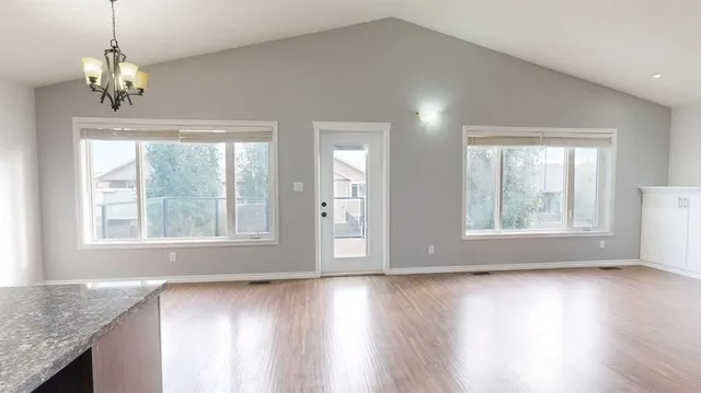 248 Sixmile Common, Lethbridge 4