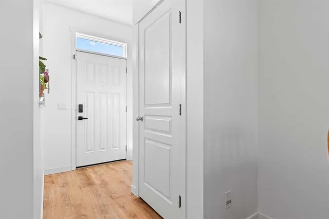 43 Masters Sq, Calgary 3