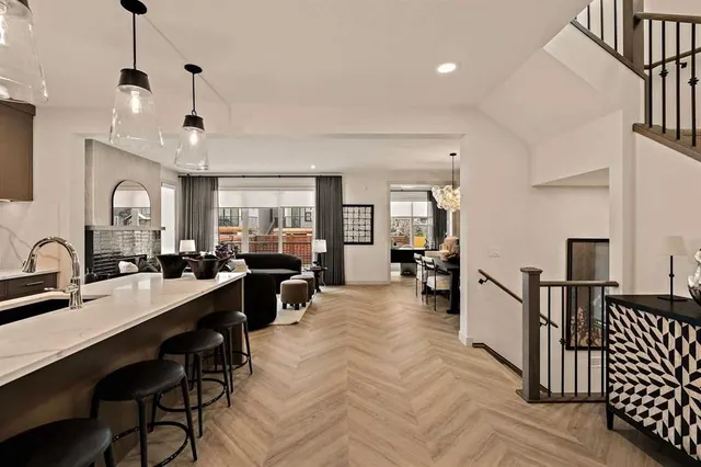 348 Herron Landng, Calgary 3