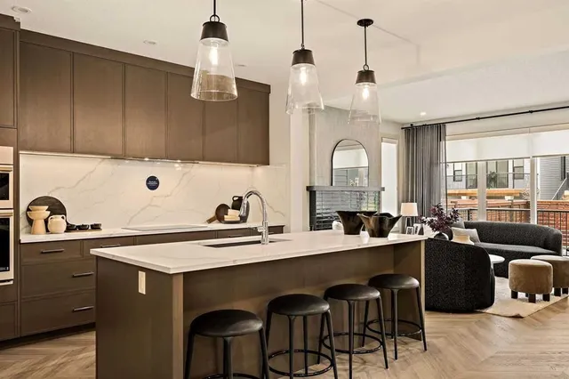 348 Herron Landng, Calgary 5