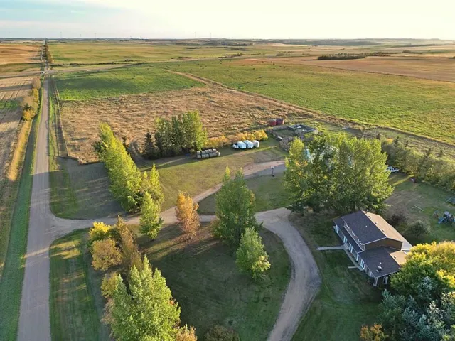 50330 RR 83, Rural Minburn No. 27, County of 2