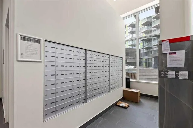 10 Brentwood Common #410, Calgary 5
