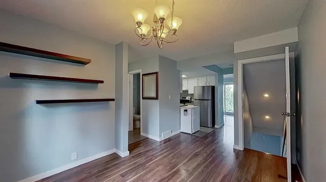 1055 72 Ave #83, Calgary 5