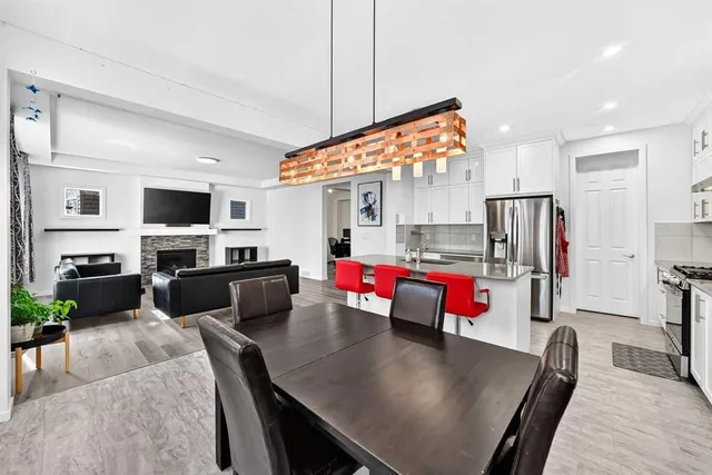 188 Carrington Cres, Calgary 5