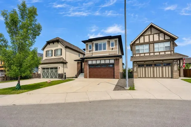 92 Masters Crt, Calgary 2
