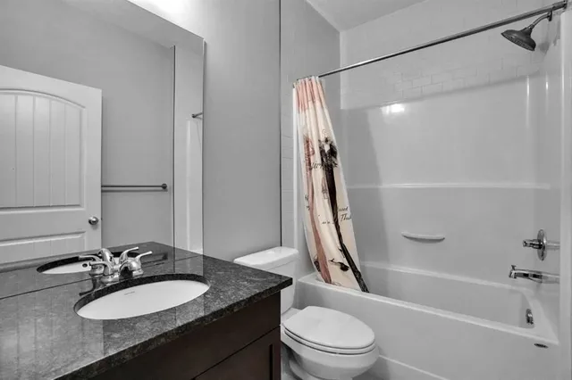 92 Masters Crt, Calgary 5