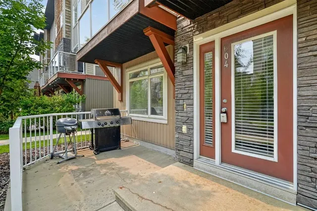 604 Skyview Point Pl, Calgary 3