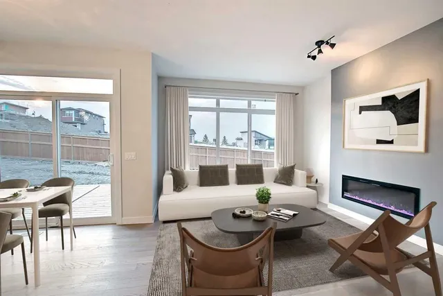 63 Waterford Mews, Chestermere