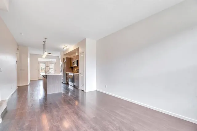 94 Legacy Blvd, Calgary 5